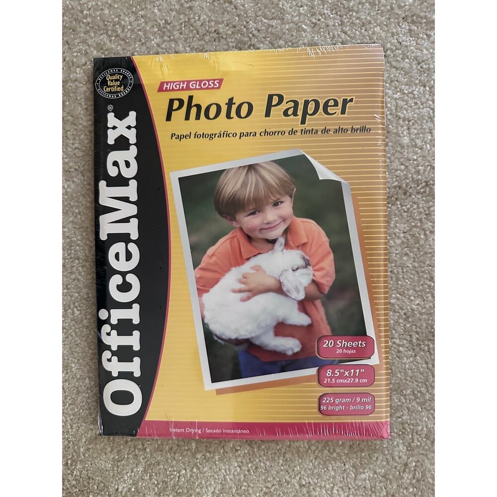 OfficeMax High Gloss Photo Paper 8.5x11 96 Bright 20 Sheets NEW